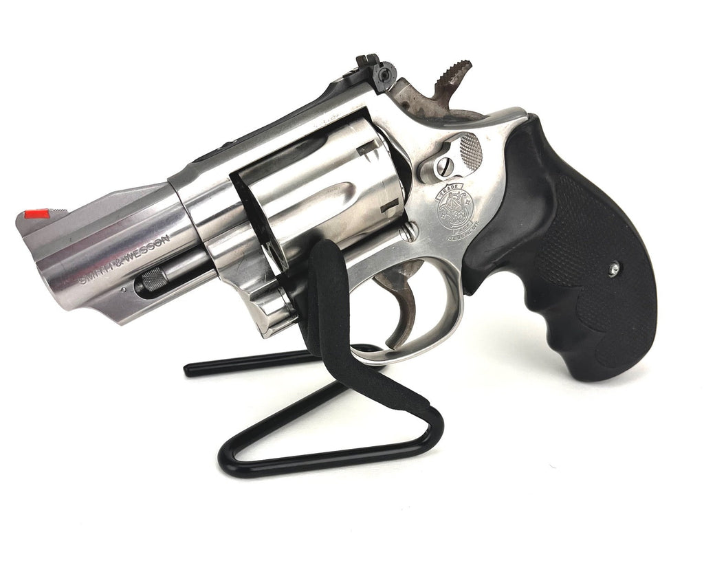 WW-SP1 Single Pistol Holder Steel With Rubber Coating Display