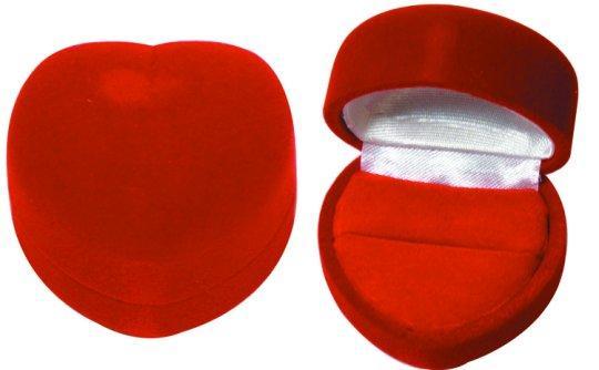 M&M CA72111R Heart Shaped Velour Ring Box - Red